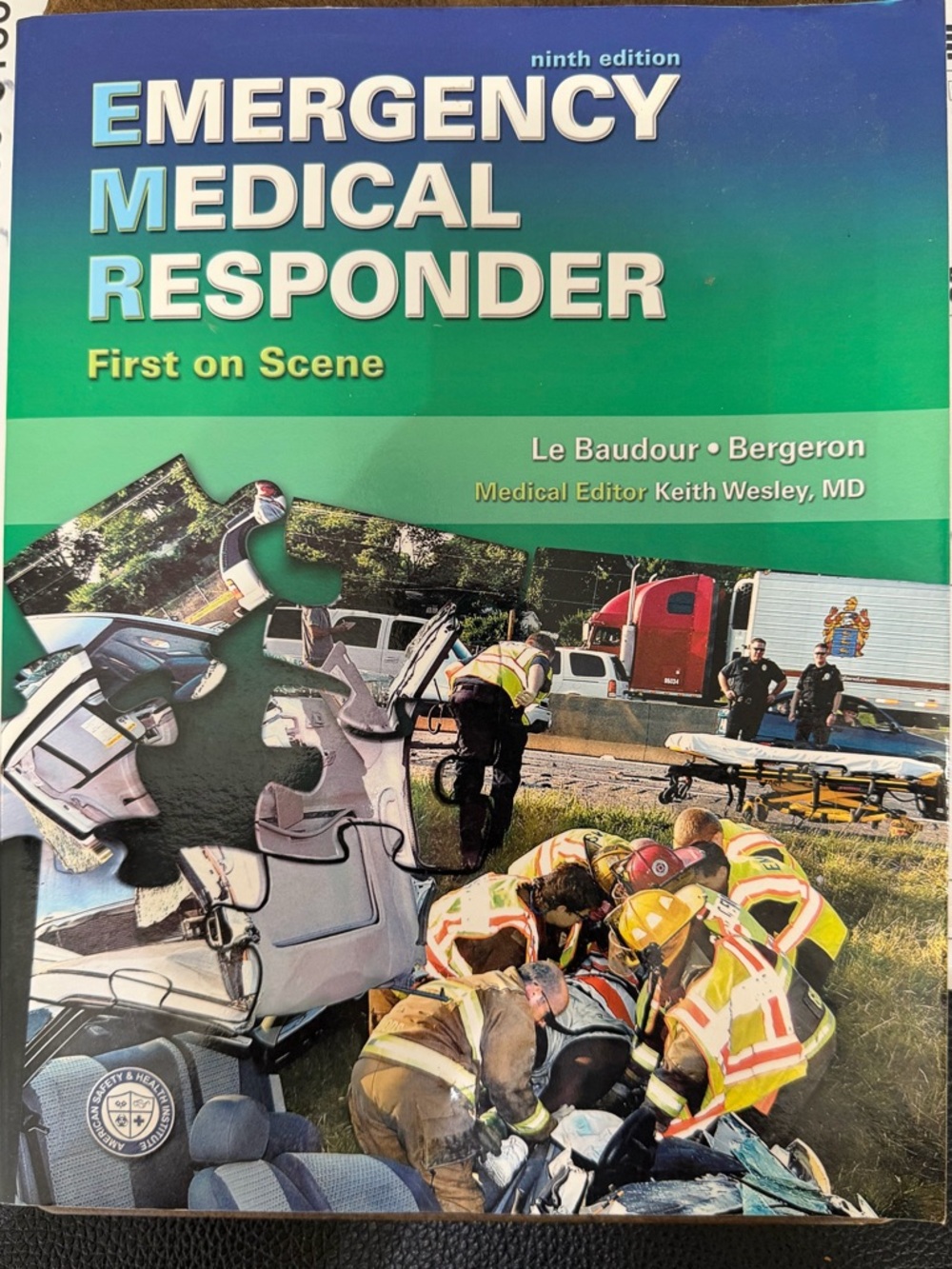 Emergency Medical Responder 9th edition Book